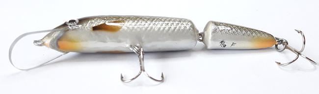 Wobler Kácel PW 115 č.10 19 g - 115 mm  / 0,4 - 0,8 m